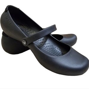 SHOES | Women's Crocs - Alice Work Flat, Size 7